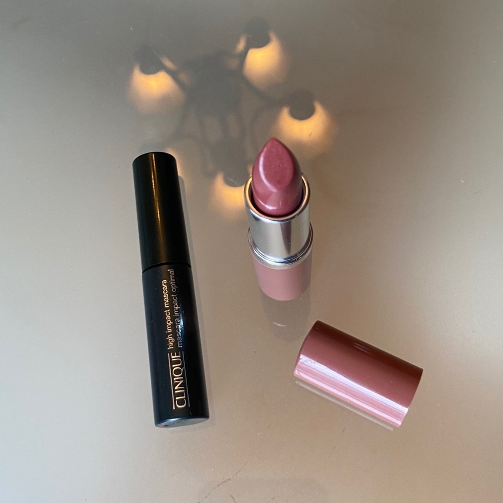 Bare Pop Clinique lipstick and mascara